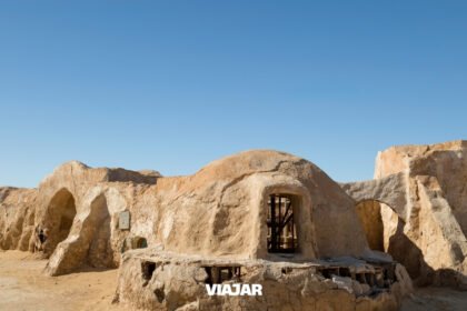 El lugar real donde se filmó Star Wars que aún conserva decorados en pleno desierto (Túnez)