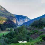 La ruta en tren más bonita de Noruega: Fiordos, cascadas y montañas en un solo trayecto